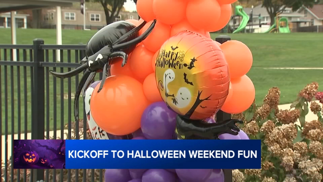 Halloween events bring early celebrations across Chicago area, including haunted houses, costumes
— Highland Park Community news